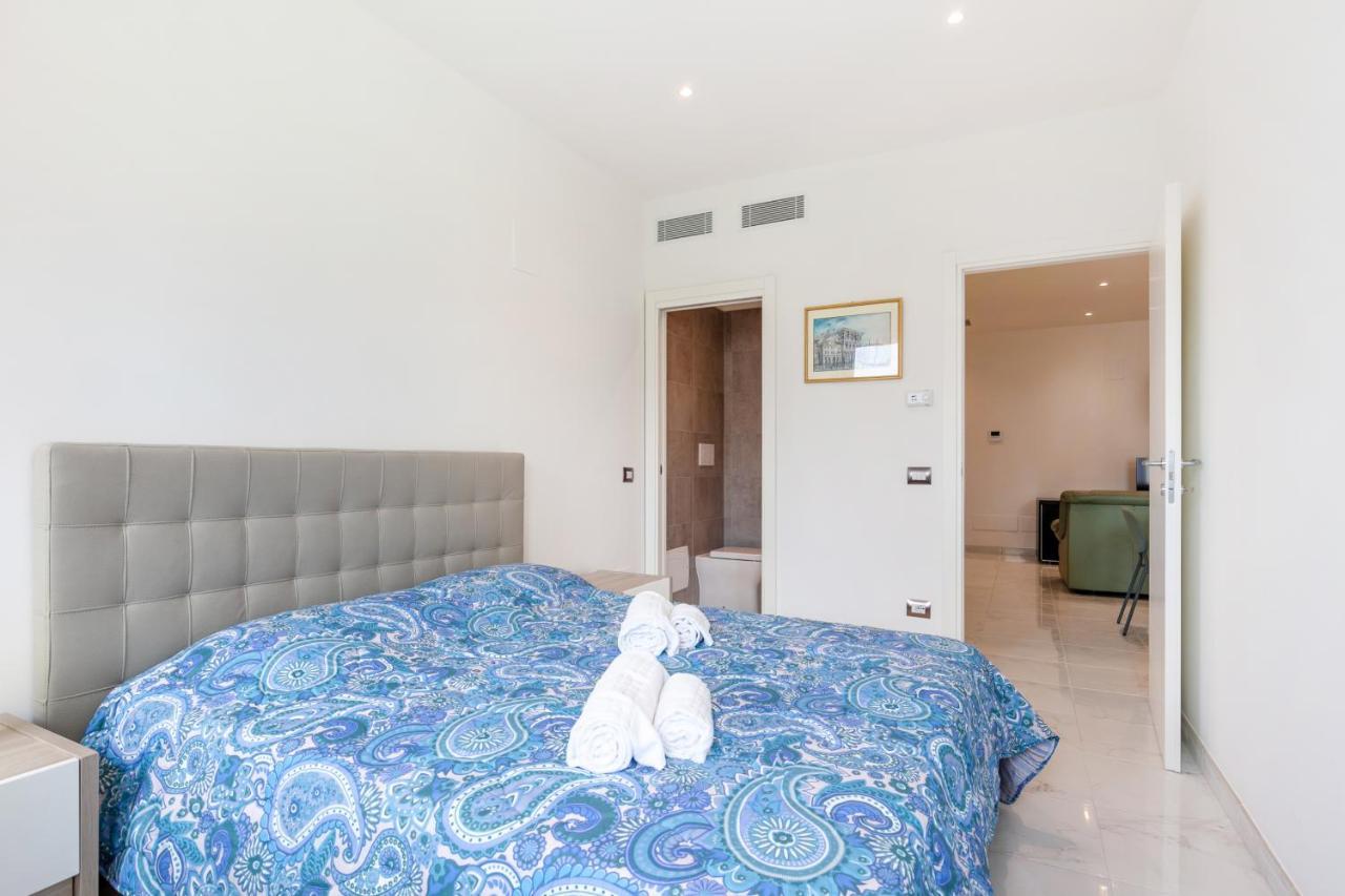 Seaside Flat With Swimming Pool And Private Parking Appartement Calambrone Buitenkant foto